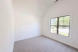 115 Birchwood Ct, Loganville, GA 30052 - Photo 13
