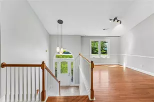 270 Wentworth Dr, Canton, GA 30114 - Photo 5