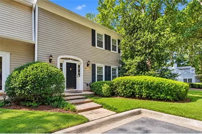 849 Heritage Square, Decatur, GA 30033 - Photo 1