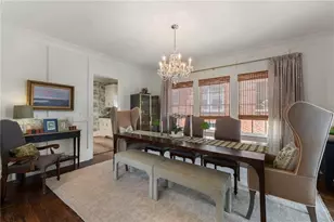 1055 Bellevue Dr NE, Atlanta, GA 30306 - Photo 9