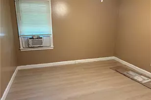 309 Glen Iris Dr, Monroe, GA 30655 - Photo 7