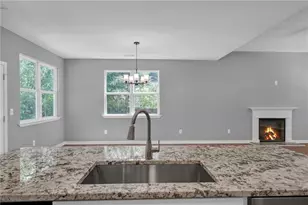 645 Mountainview Dr, Covington, GA 30016 - Photo 11