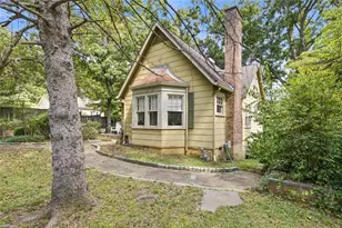 1215 Morningside Dr, Gainesville, GA 30501 - Photo 3