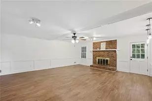 1104 Staples Dr SW, Lilburn, GA 30047 - Photo 11