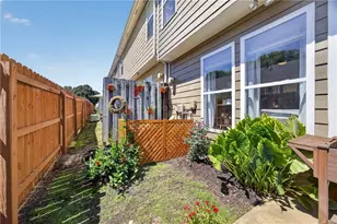 1942 Lake Heights Cir NW, Kennesaw, GA 30152 - Photo 25