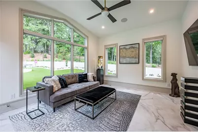 1090 Kingston Drive, Sandy Springs, GA 30342 - Photo 31