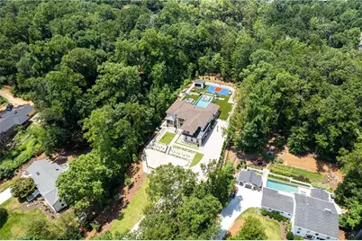 1090 Kingston Drive, Sandy Springs, GA 30342 - Photo 69