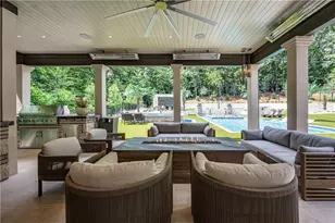 1090 Kingston Dr, Sandy Springs, GA 30342 - Photo 33