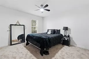 1301 Gettysburg Pl, Sandy Springs, GA 30350 - Photo 25
