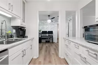 1301 Gettysburg Place, Sandy Springs, GA 30350 - Photo 21