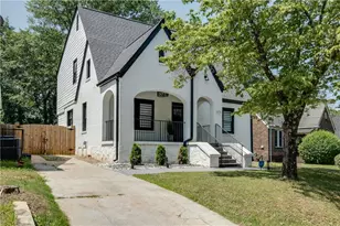 1576 Beecher St, Atlanta, GA 30310 - Photo 1