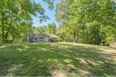 5350 Greenhedge Trail, Stone Mountain, GA 30088 - Photo 17