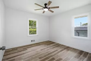 2101 East Dr, Decatur, GA 30032 - Photo 9