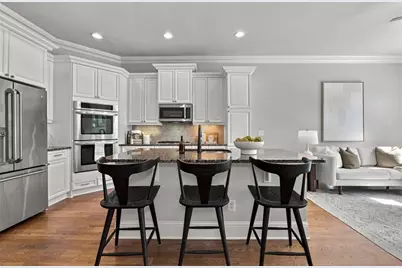 1736 Breyerton Drive NE, Atlanta, GA 30329 - Photo 7
