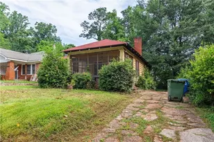 969 Byron Dr SW, Atlanta, GA 30310 - Photo 3