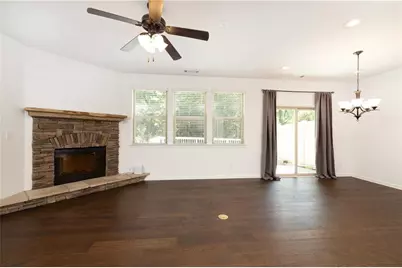 1624 Lenox Overlook Road NE, Atlanta, GA 30329 - Photo 9