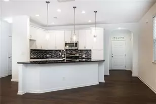 1624 Lenox Overlook Road NE, Atlanta, GA 30329 - Photo 11