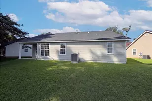 1088 Meadow Glen Cir, Fairburn, GA 30213 - Photo 5