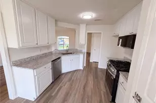 1088 Meadow Glen Cir, Fairburn, GA 30213 - Photo 7