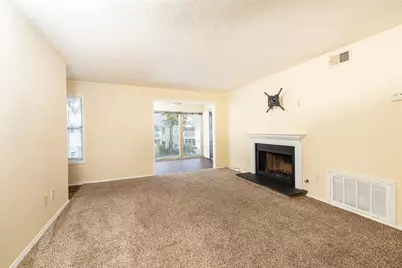910 Augusta Drive SE, Marietta, GA 30067 - Photo 9
