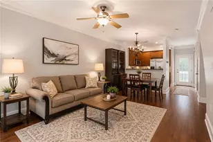 1147 Glenridge Pl NE, Atlanta, GA 30342 - Photo 3