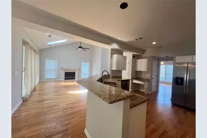 365 Tumbling Creek Dr, Alpharetta, GA 30005 - Photo 9