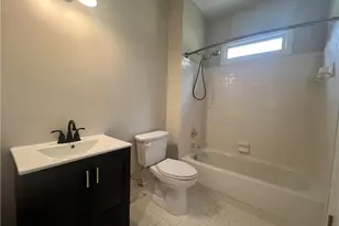 365 Tumbling Creek Dr, Alpharetta, GA 30005 - Photo 21
