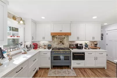 500 Ketron Drive, Clarkesville, GA 30523 - Photo 9