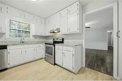 2384 Three Bars Drive, Snellville, GA 30078 - Photo 7