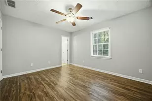 2384 3 Bars Dr, Snellville, GA 30078 - Photo 9