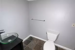 223 Childs Dr NW, Atlanta, GA 30314 - Photo 9