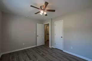 4333 Ward Bluff Ct, Ellenwood, GA 30294 - Photo 23