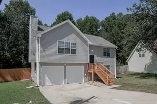4333 Ward Bluff Ct, Ellenwood, GA 30294 - Photo 3