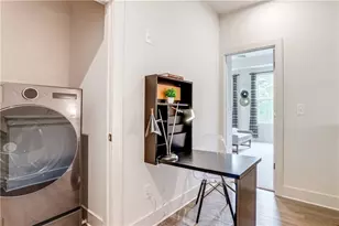 1390 Cozy Circle, Atlanta, GA 30326 - Photo 19