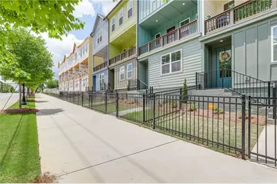 1390 Cozy Circle, Atlanta, GA 30326 - Photo 25