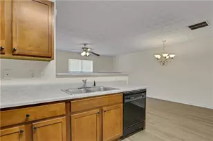 762 Georgetown Ct, Jonesboro, GA 30236 - Photo 17