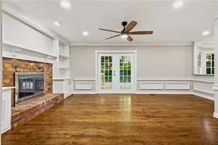 5309 W Bank Dr, Marietta, GA 30068 - Photo 3