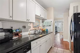 2840 Peachtree Rd NW, Atlanta, GA 30305 - Photo 13