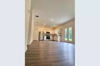 38 Crescent Boulevard, Carrollton, GA 30116 - Photo 3