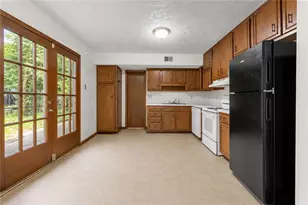 1043 Ascot Ct, Riverdale, GA 30296 - Photo 13