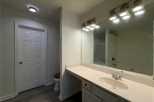 2193 Executive Dr, Duluth, GA 30096 - Photo 9