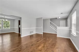 4890 Evergreen Valley Way, Alpharetta, GA 30022 - Photo 9