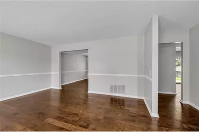 4890 Evergreen Valley Way, Alpharetta, GA 30022 - Photo 11