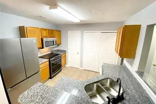 2274 Charleston Pointe SE, Atlanta, GA 30316 - Photo 11