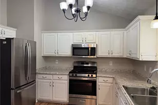 334 Summer Hill Cir, Stockbridge, GA 30281 - Photo 5