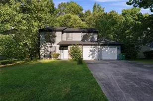 1001 Chapman Ln, Stone Mountain, GA 30088 - Photo 1
