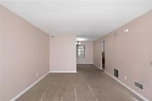 1001 Chapman Ln, Stone Mountain, GA 30088 - Photo 7
