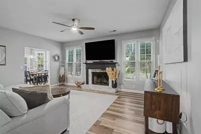 706 Chanson Drive SW, Marietta, GA 30064 - Photo 13