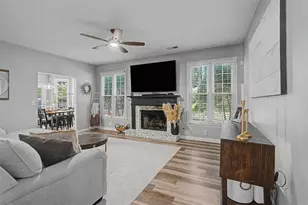 706 Chanson Dr SW, Marietta, GA 30064 - Photo 13