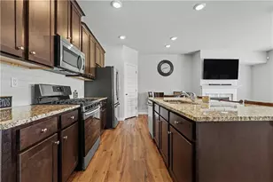 3652 Prospect Point Dr, Oakwood, GA 30566 - Photo 3